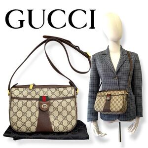 ✨Gucci GG Supreme Web Leather Crossbody Bag ✨